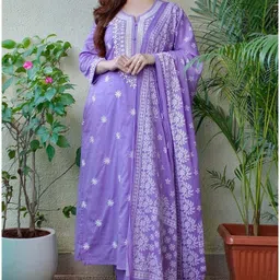 g bluxe Women Pure Cotton Kurta Pant Dupatta Set image 2