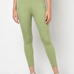 SHARKTRIBE Women Green Solid Training Tights-picture-10