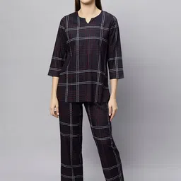 ETC Checked Three-Quarter Sleeves Top With Pyjamas-picture-38
