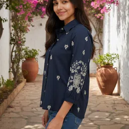 zummer Women Regular Fit Self Design Spread Collar Casual Shirt image 3