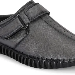 kastava Men Casual Sandal image 3