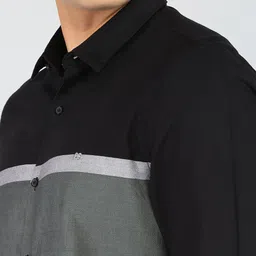 peter england Men Regular Fit Striped Casual Shirt image 5