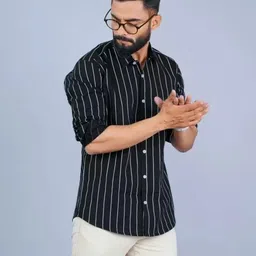 srgi Men Slim Fit Striped Spread Collar Casual Shirt image 3