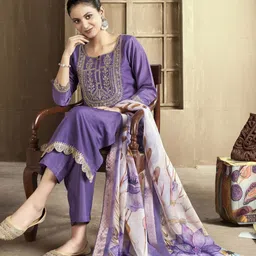 mokosh Women Silk Blend Kurta Pant Dupatta Set image 1