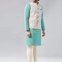 KISAH Men Green & White Solid Kurta with Churidar image 3