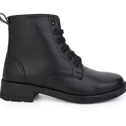 roadster Casual Boots For Women image 3