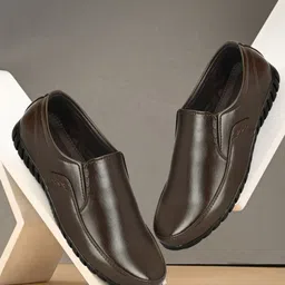 gulass wick Casuals For Men-picture-19