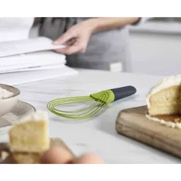 joseph joseph Twist Green & Black Polypropylene Whisk image 4