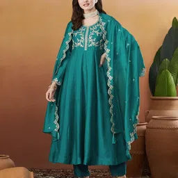 colors of earth Women Silk Blend Kurta Pant Dupatta Set image 5