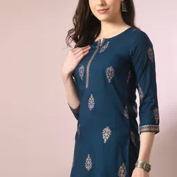 way safe Party Roll Up Sleeves Printed Women Blue Top image 3