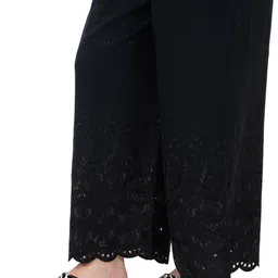 virti woman Women Loose Fit Black Pure Cotton Trousers image 3