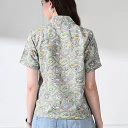 fuback Women Regular Fit Printed Lapel Collar Casual Shirt image 3