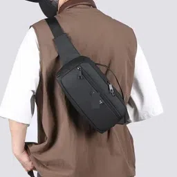 otiporter Men Black, Brown Messenger Bag image 1