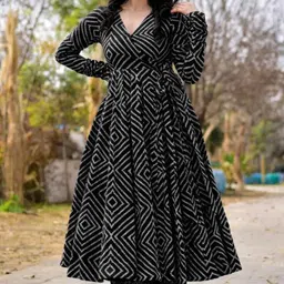 chandafeb Women Viscose Rayon Kurta Palazzo Set image 1