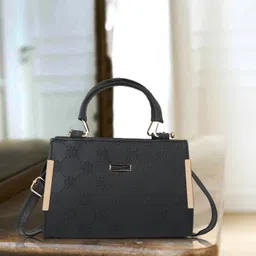 qns Women Black Tote-picture-24