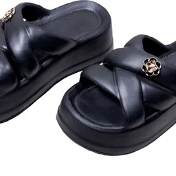 market saga Women Flip Flops-picture-12