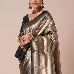 sareemall Embellished Kanjivaram Silk Blend Saree image 4