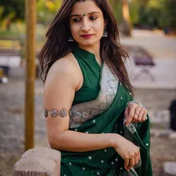 Woven Banarasi Jacquard Saree-image-0