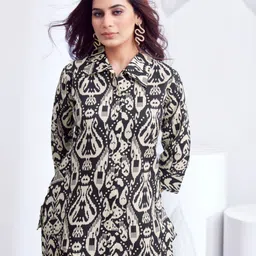 v2 creation Shirt Pant Co-ords Set image 5