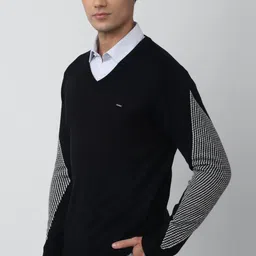 van heusen Men Colorblock V Neck Blue Sweater image 3