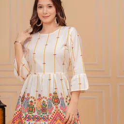 new rjp craft Women Printed Pure Cotton Anarkali Kurta image 3
