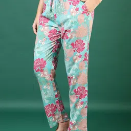 v-mart Women Pyjama image 4