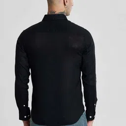 snitch Men Slim Fit Solid Button Down Collar Casual Shirt image 2