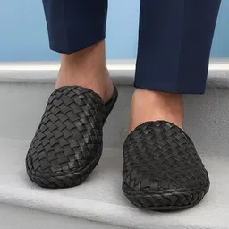 kolhapuri Men Sandal image 2