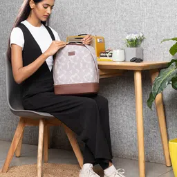 zouk Small 12 L Backpack Aravalli Abstract Dome Daypack image 2