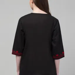 crown king garments Women Embroidered Pure Cotton Straight Kurta image 2