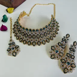 Anouk Gold-Plated Artificial Stones-Studded Jewellery Set With Maang Tika-picture-40