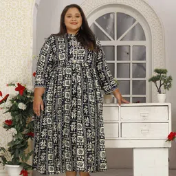 Rujave Plus Size Printed Maxi Ethnic Dress image 2