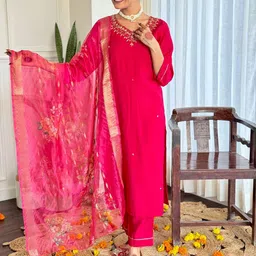 Navlik Floral Yoke Design Sweetheart Neck Sequinned Kurta With Trousers And Dupatta image 2