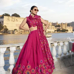 LOOKNBOOK ART Printed Ready to Wear Lehenga & Unstitched Blouse With Dupatta-image-53