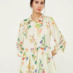 Ancestry Floral Printed Shirt Collar Shirt Style Top-image-6