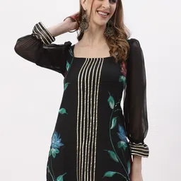 studio rasa Floral Embellished Square Neck Gotta Patti Kurti-image-14