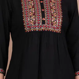 FASHION DEPTH Thread Work Thread Work Kurti image 5