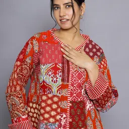 HANDICRAFT PALACE Floral Printed Reversible Pure Cotton Open Front Jacket image 4