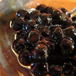 twisty the boba station Twisty The Boba Station® Tapioca Pearls for Bubble Tea, Milkshakes, Ice Cream Yogurt And Smoothies | Boba Tea Ingredients | 10 Straws with the Packet (500 Grams) image 3