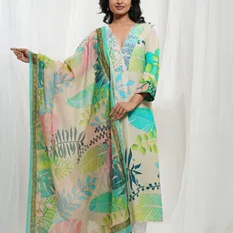 THE SAFFRON SAGA Floral Printed Pure Cotton Straight Kurta With Trousers & Dupatta-picture-11