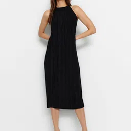 Trendyol Self Design Sheath Midi Dress image 1