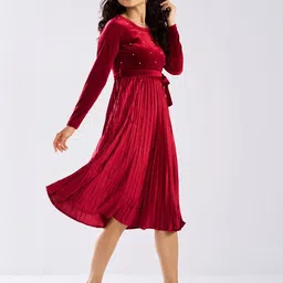 AASK Velvet Fit & Flare Midi Dress image 3