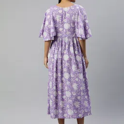 Swishchick Floral Printed Flared Sleeve Cotton Midi Fit & Flare Maternity Dress image 5