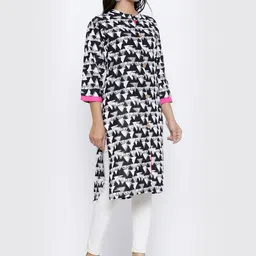 SOUNDARYA Geometric Embroidered Kurta image 3