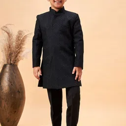 VASTRAMAY Boys Self-Designed Glitter Indo Western Sherwani Set image 2
