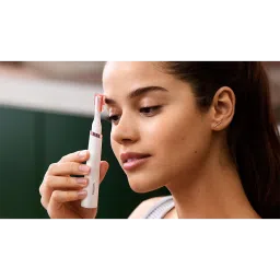 PHILIPS Touch-up Cordless Dry Trimmer for Eyebrow & Facial Hair with 2 Length Settings for Women (60mins Runtime, Precise Face Attachment, Ceramic Pearl White) image 5