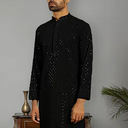Anouk Men Black Geometric Kurta image 5