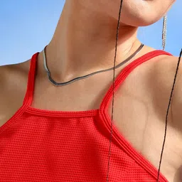 Veni Vidi Vici Red Shoulder Straps Tie Back Top image 2