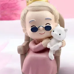 Giftii Beige Figurine Showpiece-image-5