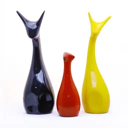 GW CREATIONS Black Figurine Glossy Deer Set Of 3 Showpiece image 3